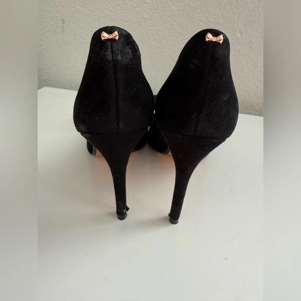 Ted Baker Black Heels with Bow Accent - Picture 4 of 7